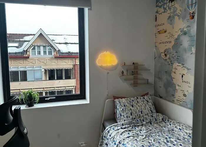 アパート Stylish In A Fun Neighborhood