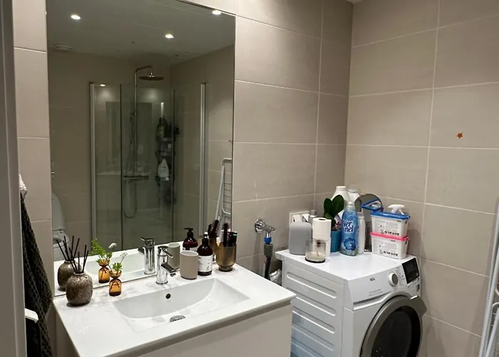 Stylish In A Fun Neighborhood アパート リレストロム